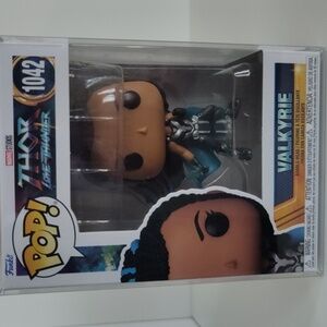 NIB Funko Pop Valkyrie Thor Love and Thunder 1042